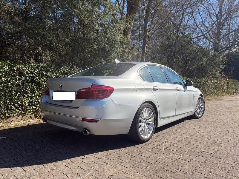 Gebraucht BMW 535 Luxury Line 313 PS (230 kW) 2014 Silber Limousine