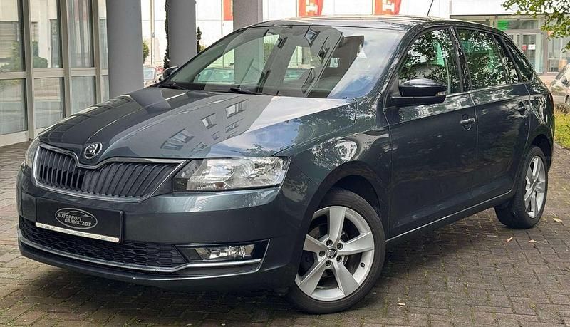 Gebraucht Skoda Rapid 95 PS (69 kW) 2019 Grau Kombi