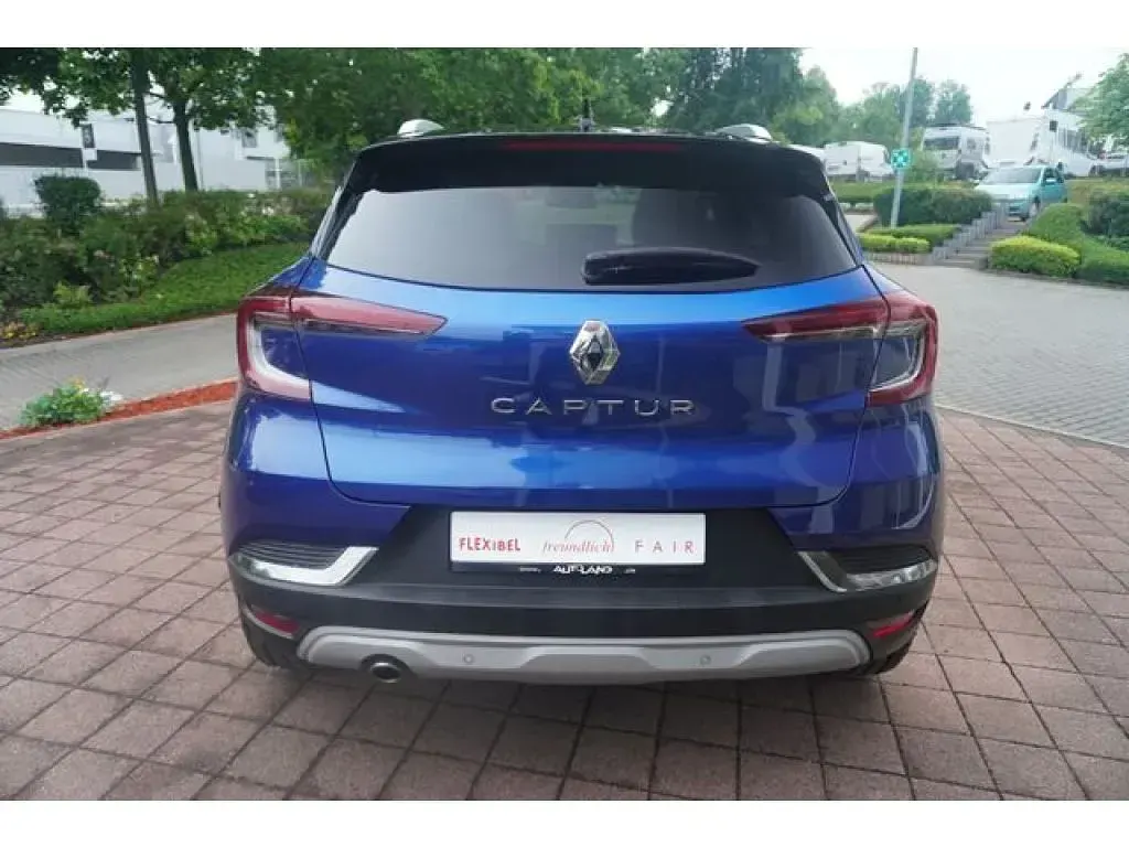 Gebraucht Renault Captur 131 PS (96 kW) 2020 Blau (metallic) SUV