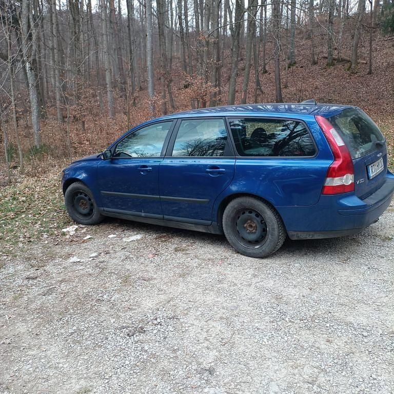 Gebraucht Volvo V50 125 PS (91 kW) 2006 Blau Kombi