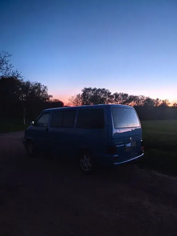 Używany VW T4 102 KM (75 kW) 2002 Niebieski Van
