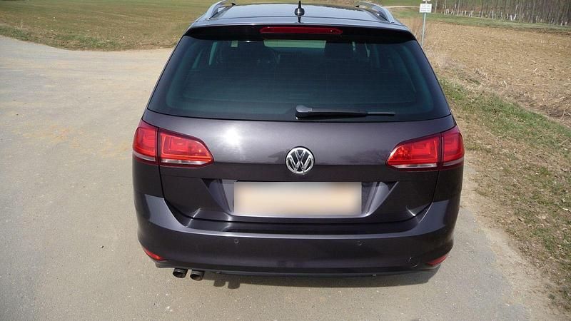 Gebraucht VW Golf VII LOUNGE 150 PS (110 kW) 2015 Grau Kombi