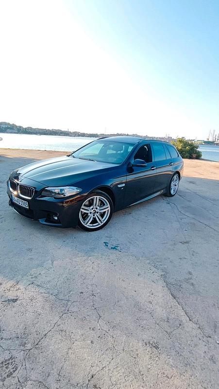 Gebraucht BMW 530 258 PS (189 kW) 2015 Schwarz Kombi