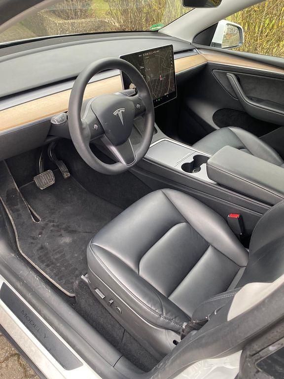 Gebraucht Tesla Model Y Long Range AWD 330 kW (450 PS) 2021 Weiß SUV