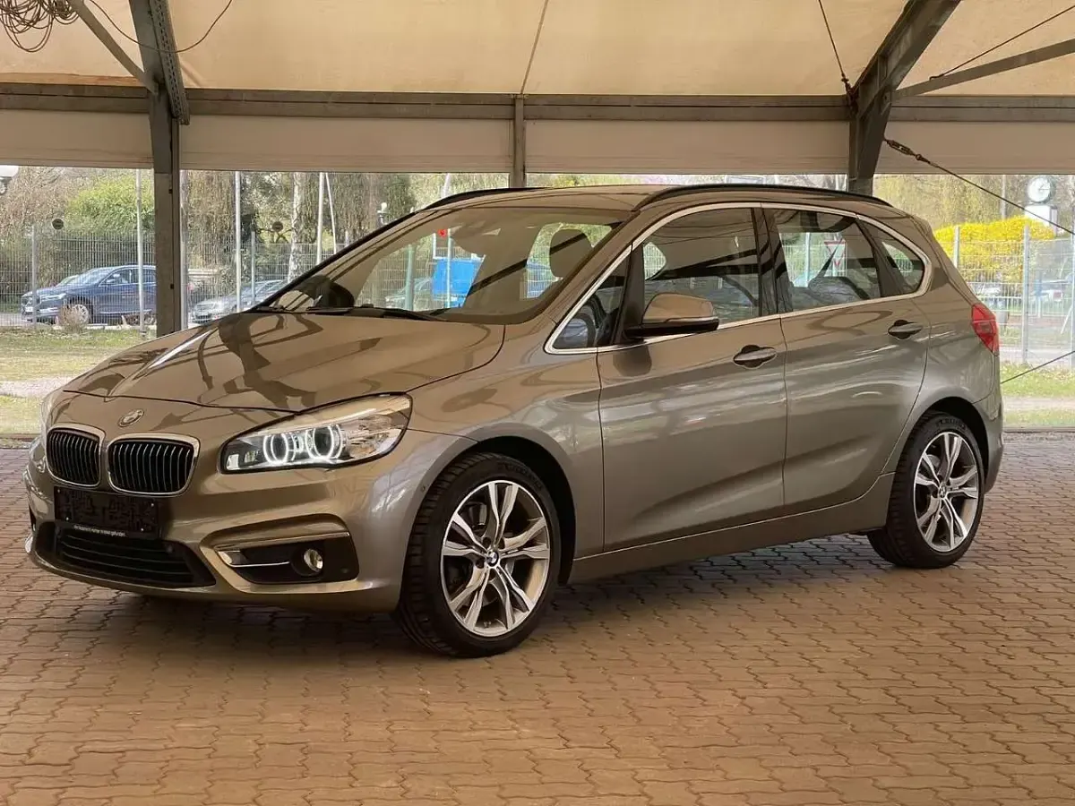 Usata BMW 225 231 CV (169 kW) 2015 Argento Monovolume