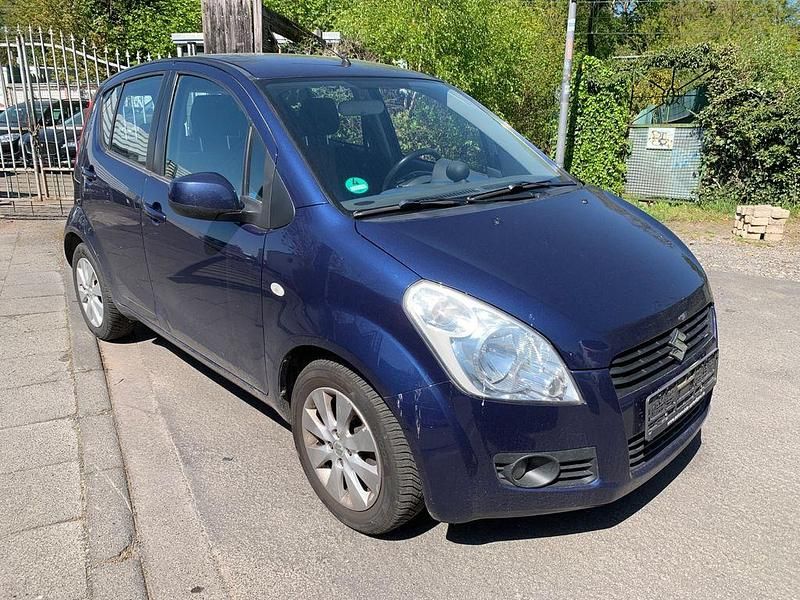 Second-hand Suzuki Splash 86 CP (63 kW) 2009 Albastru Hatchback