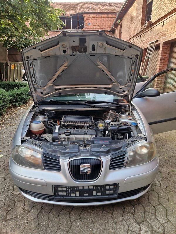 Gebraucht Seat Cordoba 2009 Silber Limousine