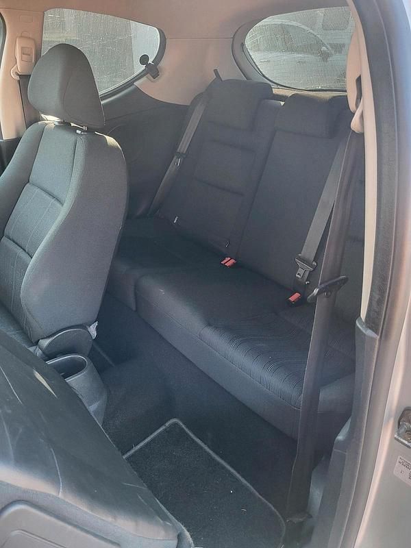 Gebraucht Peugeot 207 75 PS (55 kW) 2007 Silber Kleinwagen