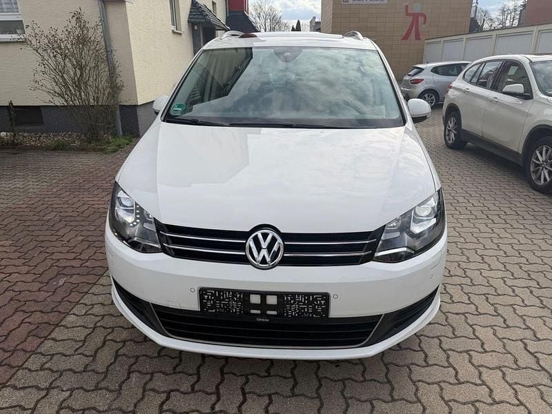 Gebraucht VW Sharan Life 140 PS (102 kW) 2013 Weiß Van / Kleinbus