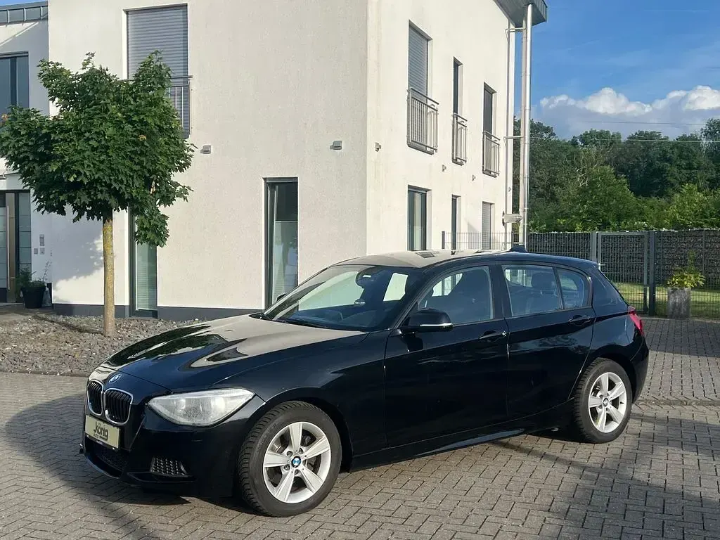 Gebraucht BMW 120 184 PS (135 kW) 2012 Schwarz Kleinwagen