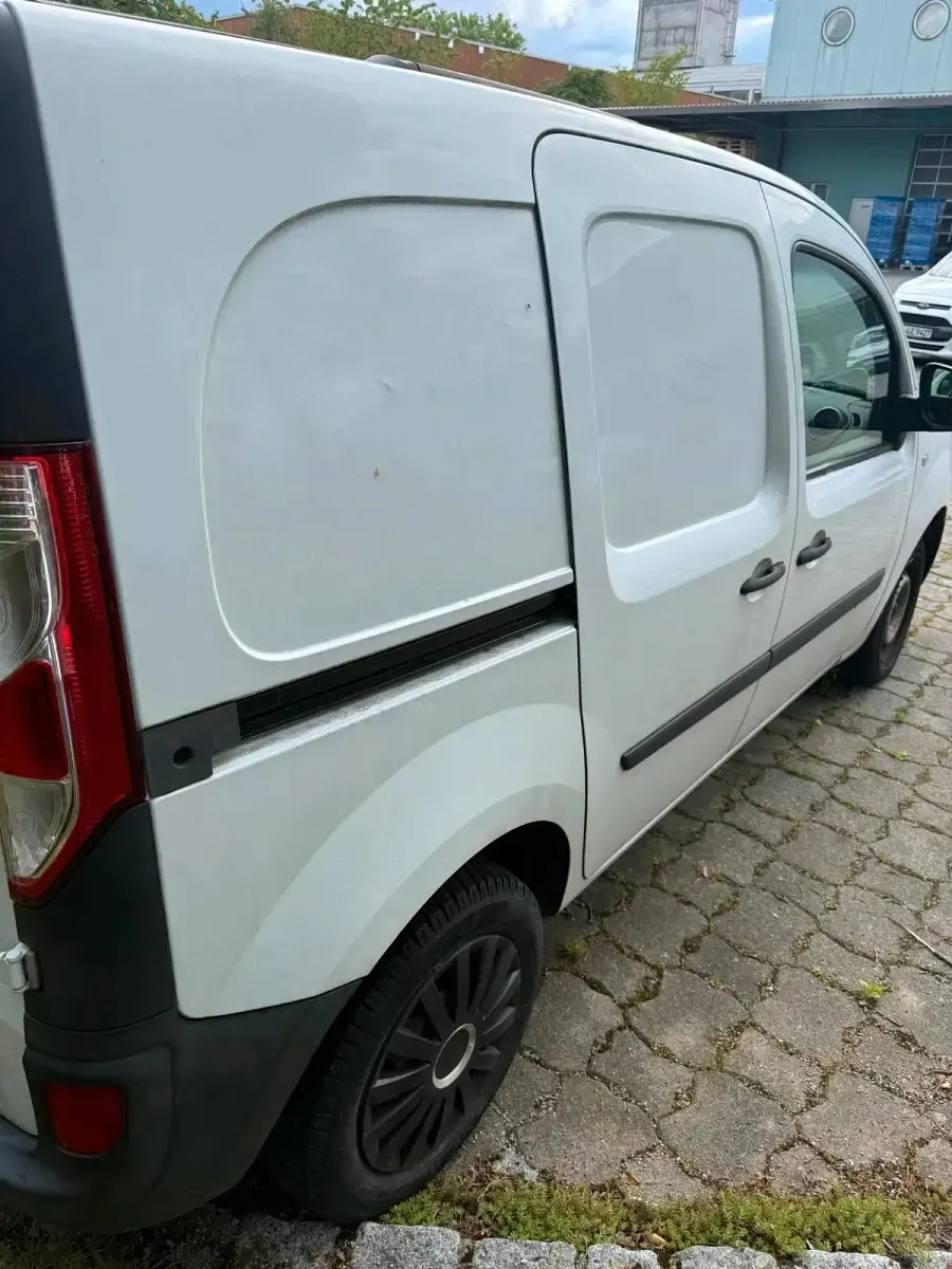 Gebraucht Renault Kangoo 75 PS (55 kW) 2016 Weiß Van / Kleinbus