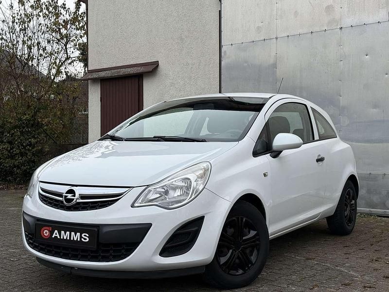 Weiß Gebraucht 2011 Opel Corsa Selection Kleinwagen | 4.190 € (Fairer Preis) - Bild 1/4
