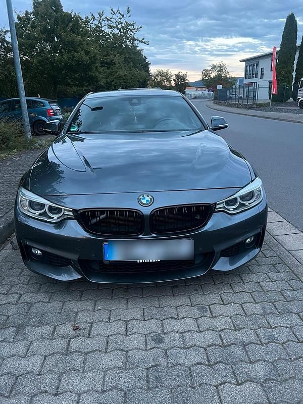 Grau Gebraucht 2015 BMW 420 M Sport Limousine | 16.700 € (Fairer Preis) - Bild 1/4