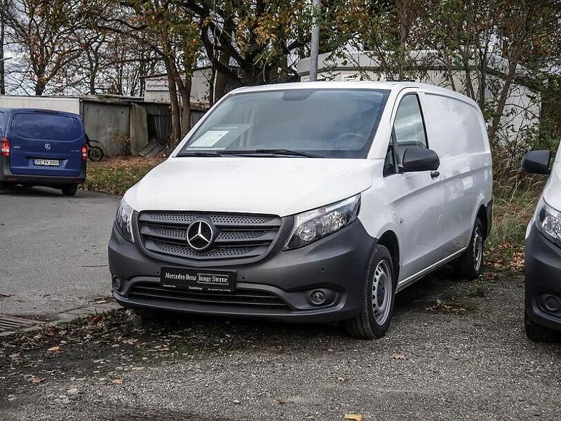 Arktikweiß Gebraucht 2021 Mercedes Vito Van | 26.049 € (Superpreis) - Bild 1/4