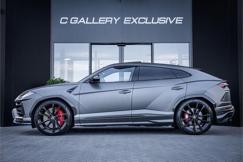 Usata Lamborghini Urus 650 CV (478 kW) 2020 Grigio SUV