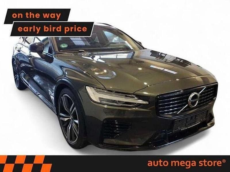 Pine grey / metallic Gebraucht 2021 Volvo V60 R-Design Kombi | 28.949 € (Guter Preis) - Bild 1/4