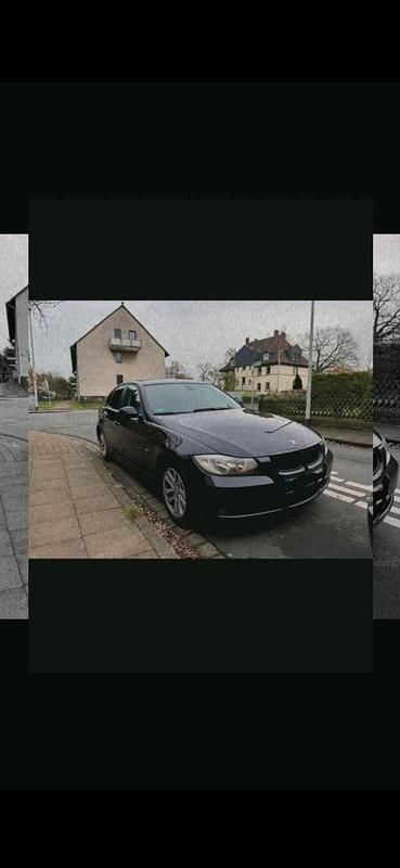 Schwarz Gebraucht 2007 BMW 318 Kombi | 3.350 € - Bild 1/4