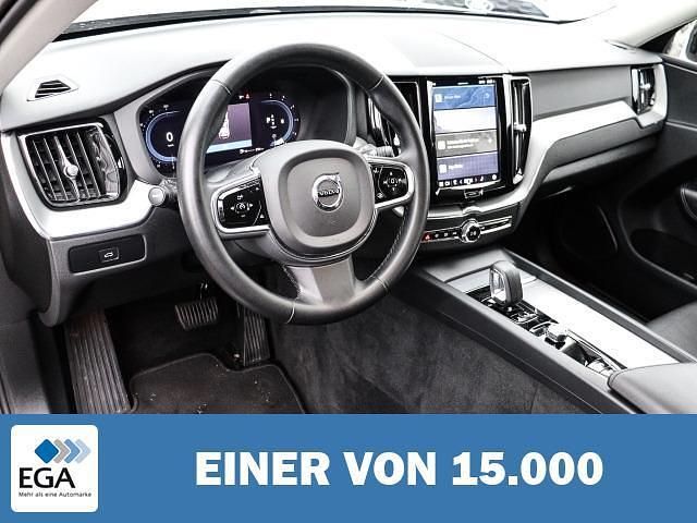 Gebraucht Volvo XC60 Plus 197 PS (144 kW) 2023 Metallic SUV