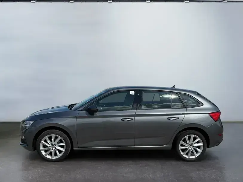Gebraucht Skoda Scala Style 150 PS (110 kW) 2023 Grau Kleinwagen