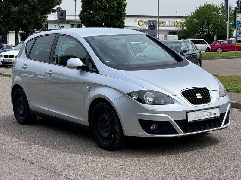 Używany Seat Altea Style 140 KM (102 kW) 2011 Srebrny Minivan