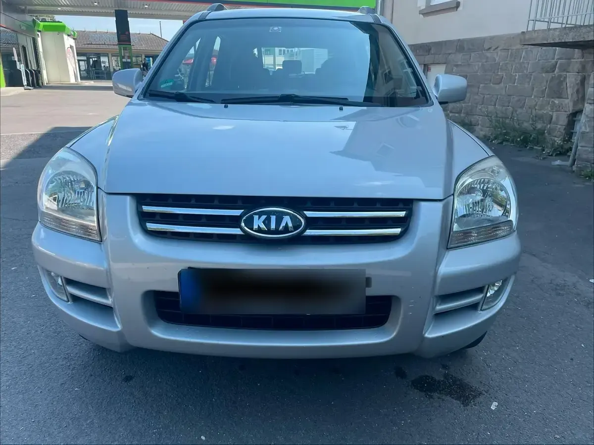 Gebraucht Kia Sportage 140 PS (102 kW) 2006 Silber SUV