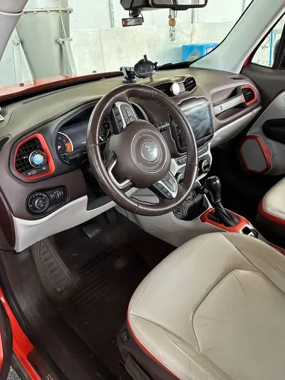 Gebraucht Jeep Renegade Limited 140 PS (102 kW) 2017 Orange SUV
