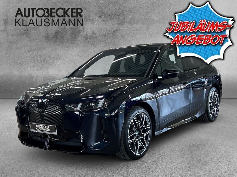Schwarz Neu 2025 BMW iX M Sport SUV | 85.500 € (Fairer Preis) - Bild 1/4