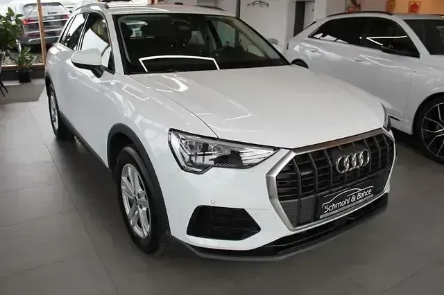 Gebraucht Audi Q3 Basis 200 PS (147 kW) 2022 Weiß SUV