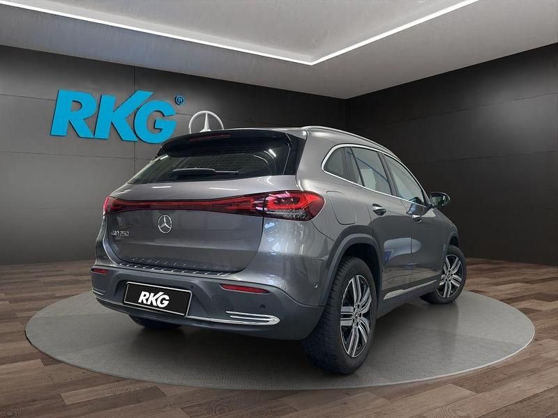 Gebraucht Mercedes EQA250 Progressive 139 kW (190 PS) 2023 Grau SUV