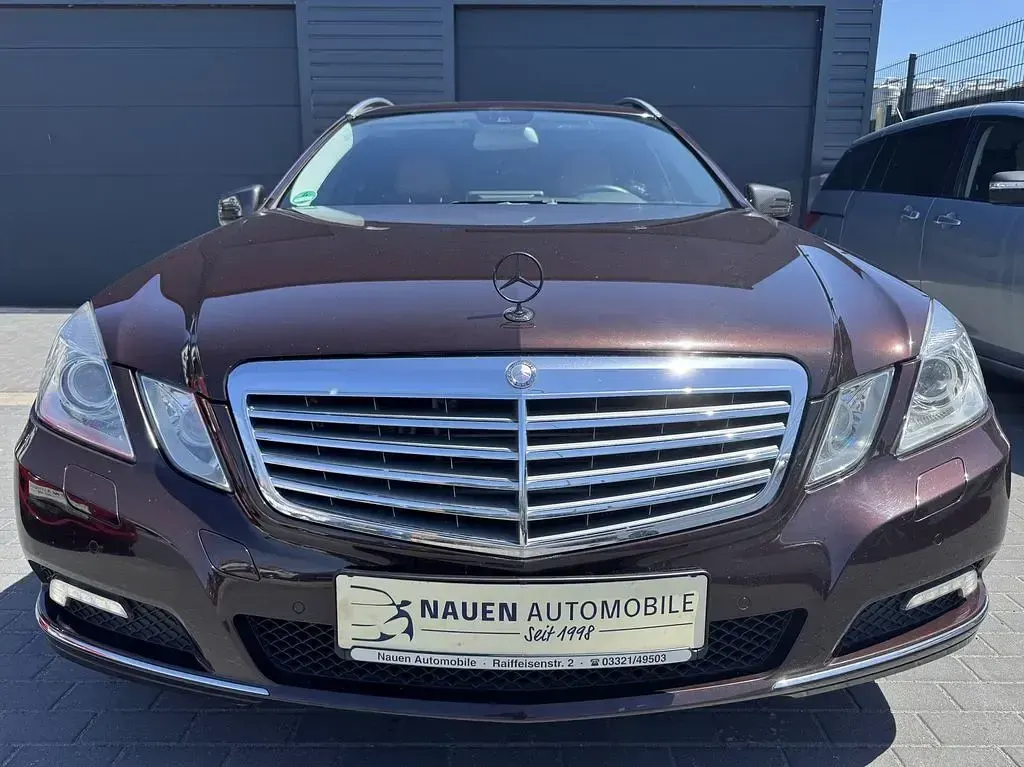 Gebraucht Mercedes E350 292 PS (214 kW) 2010 Braun Kombi