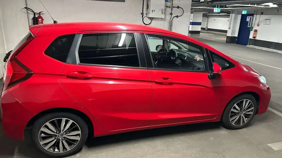 Gebraucht Honda Jazz Elegance 102 PS (75 kW) 2019 Rot Kleinwagen