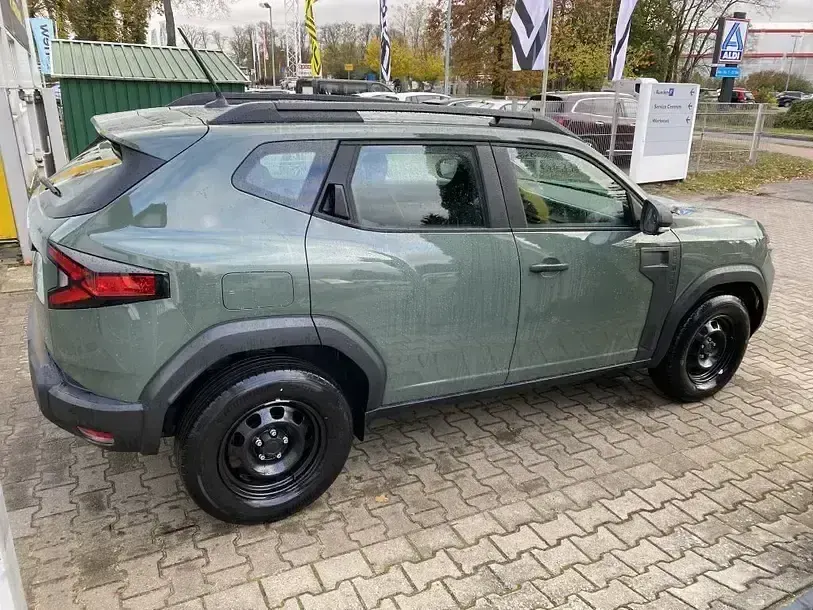 Gebraucht Dacia Duster Essentiel 101 PS (74 kW) 2025 Grau Limousine