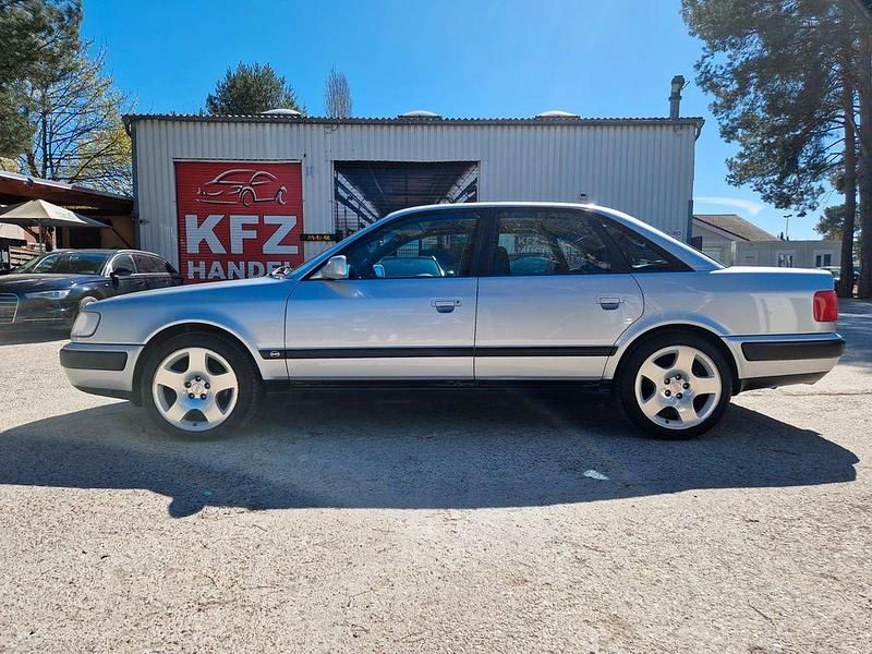 Gebraucht Audi 100 174 PS (127 kW) 1992 Silber Limousine