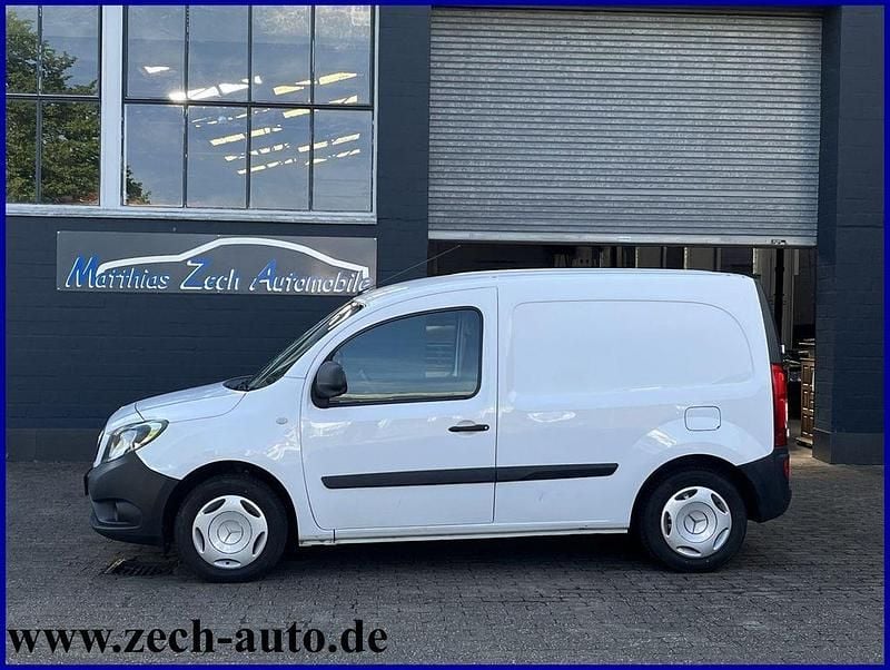 Gebraucht Mercedes Citan 108 80 PS (58 kW) 2020 Weiß weiss Van / Kleinbus