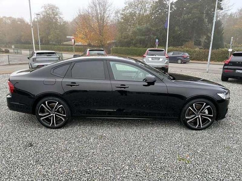 Gebraucht Volvo S90 Ultimate 455 PS (334 kW) 2024 Onyx black / metallic Limousine
