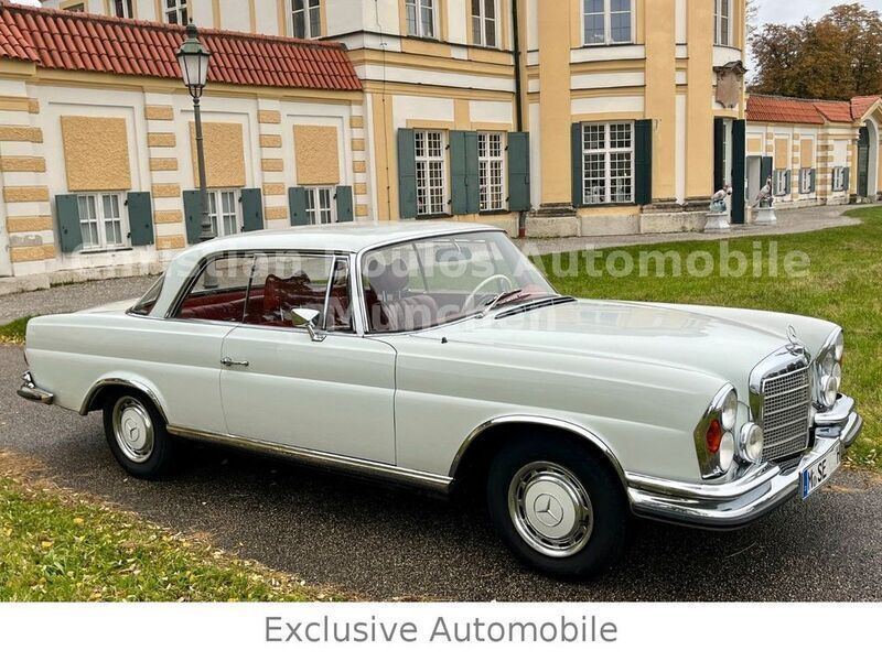Papyrusweiss 717 Gebraucht 1971 Mercedes W111 SE Coupé | 56.900 € - Bild 1/4
