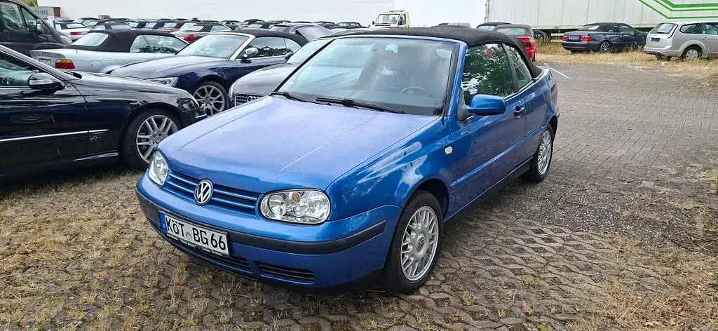 Gebraucht VW Golf Cabriolet Comfortline 101 PS (74 kW) 2000 Blau Cabrio
