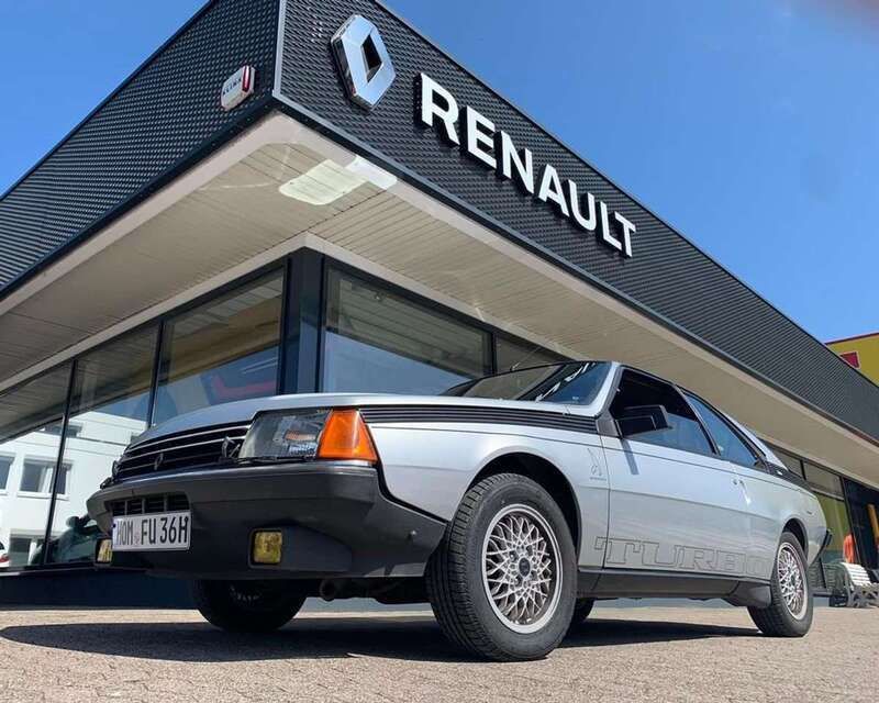 Silber Gebraucht 1983 Renault Fuego Coupé | 11.200 € - Bild 1/2