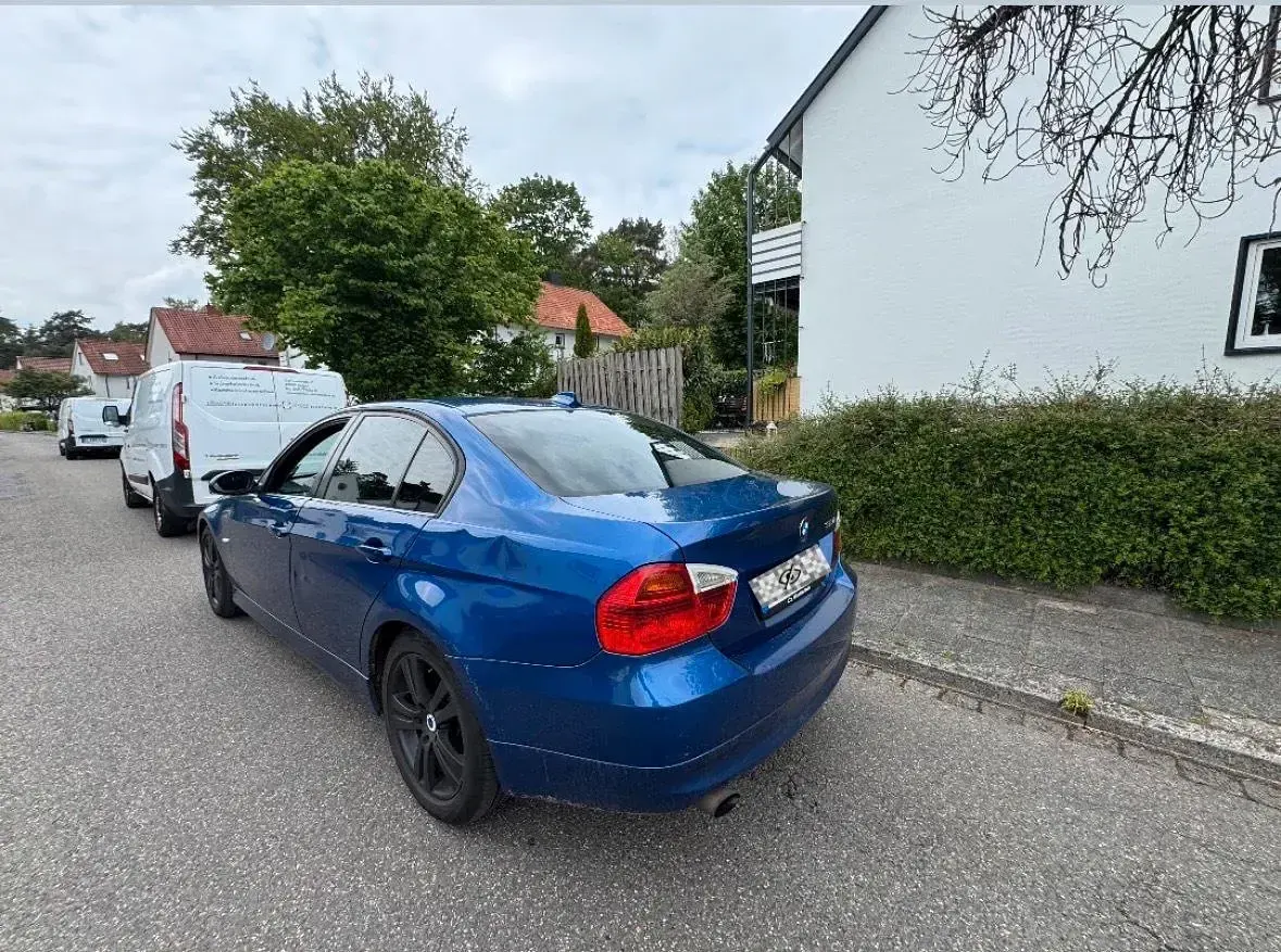 Brugt BMW 318 122 HK (89 kW) 2007 Sedan
