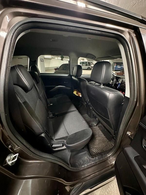 Gebraucht Mitsubishi Outlander 156 PS (114 kW) 2012 Braun SUV