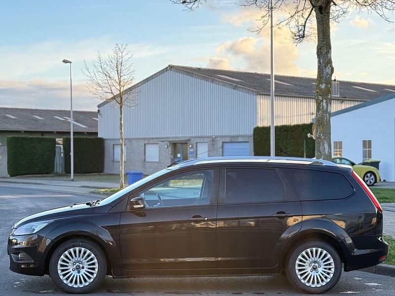 Gebraucht Ford Focus Titanium 136 PS (100 kW) 2008 Schwarz Kombi