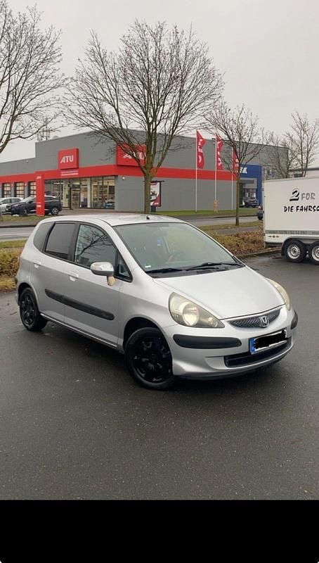 Gebraucht Honda Jazz 83 PS (61 kW) 2006 Grau Kleinwagen