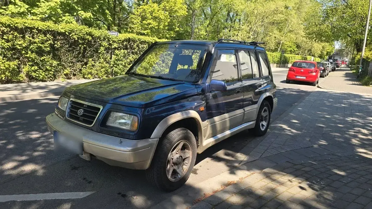 Używany Suzuki Vitara 136 KM (100 kW) 1995 Niebieski SUV