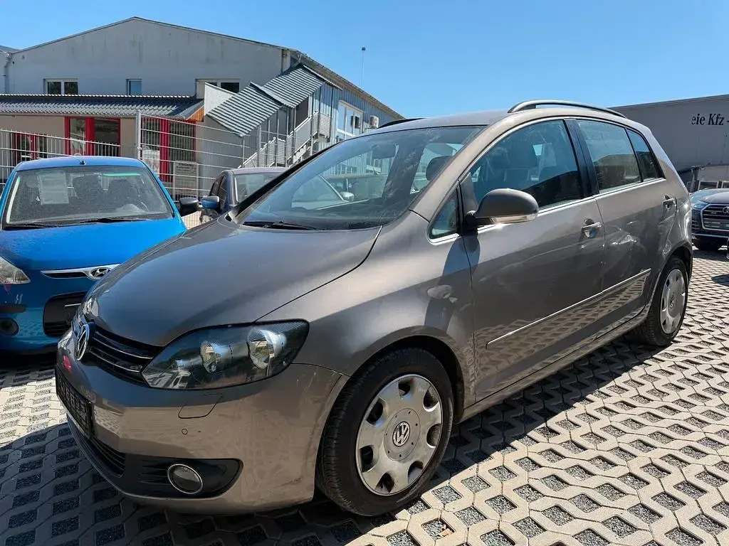Gebraucht VW Golf Plus 122 PS (89 kW) 2009 Braun Van / Kleinbus