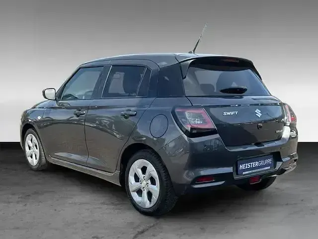 Gebraucht Suzuki Swift Comfort 83 PS (61 kW) 2025 Grau Kleinwagen