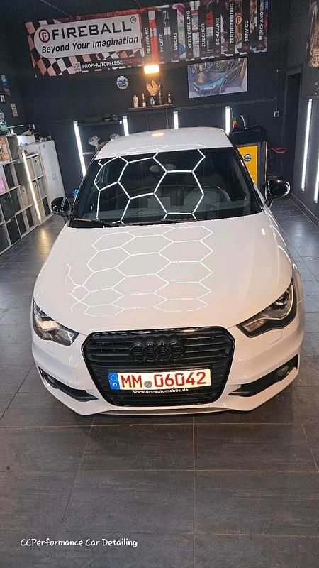 Gebraucht Audi A1 185 PS (136 kW) 2012 Weiß Kleinwagen