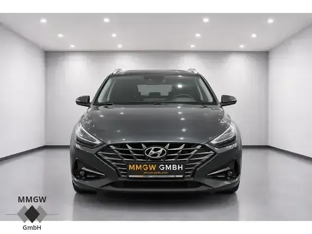Gebraucht Hyundai i30 Edition 30+ 160 PS (117 kW) 2022 Grau Kombi