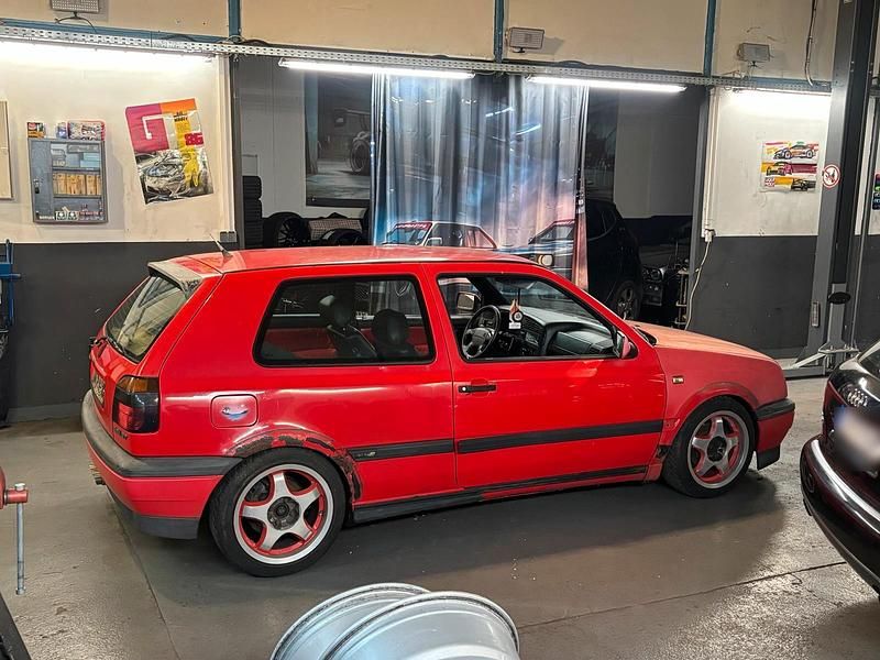 Gebraucht VW Golf III GT 90 PS (66 kW) 1996 Rot