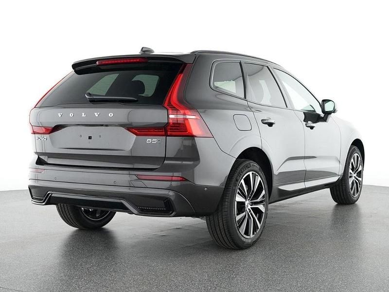 Gebraucht Volvo XC60 Plus 250 PS (183 kW) 2025 Grau SUV