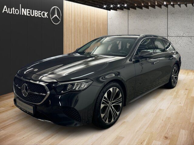 lack graphitgrau Gebraucht 2023 Mercedes E220 Avantgarde Limousine | 47.600 € (Guter Preis) - Bild 1/2